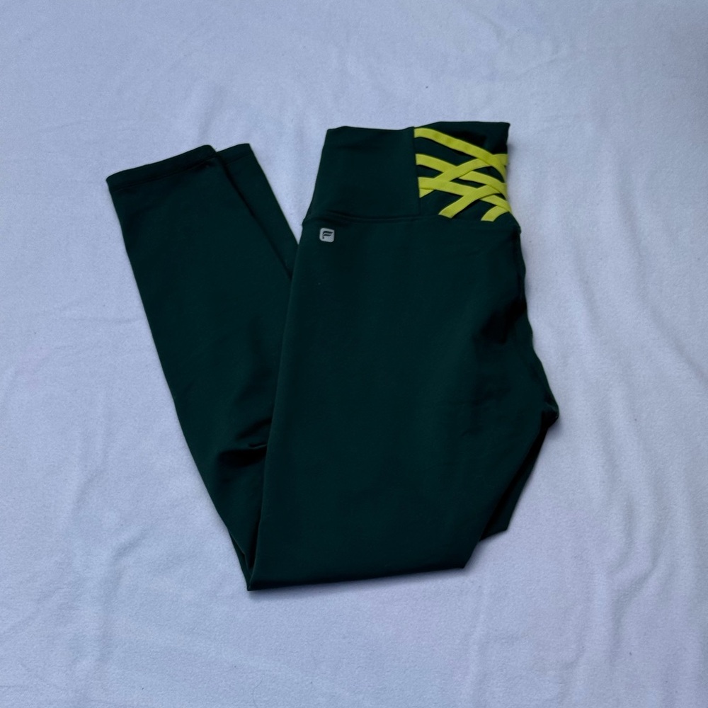FABLETICS Green Capri/Leggings
